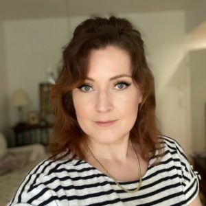 Profile photo of Amanda Avalon