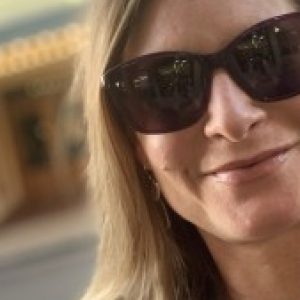 Profile photo of Laurie Maier