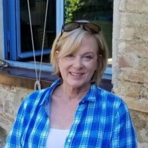 Profile photo of Julie Nichols